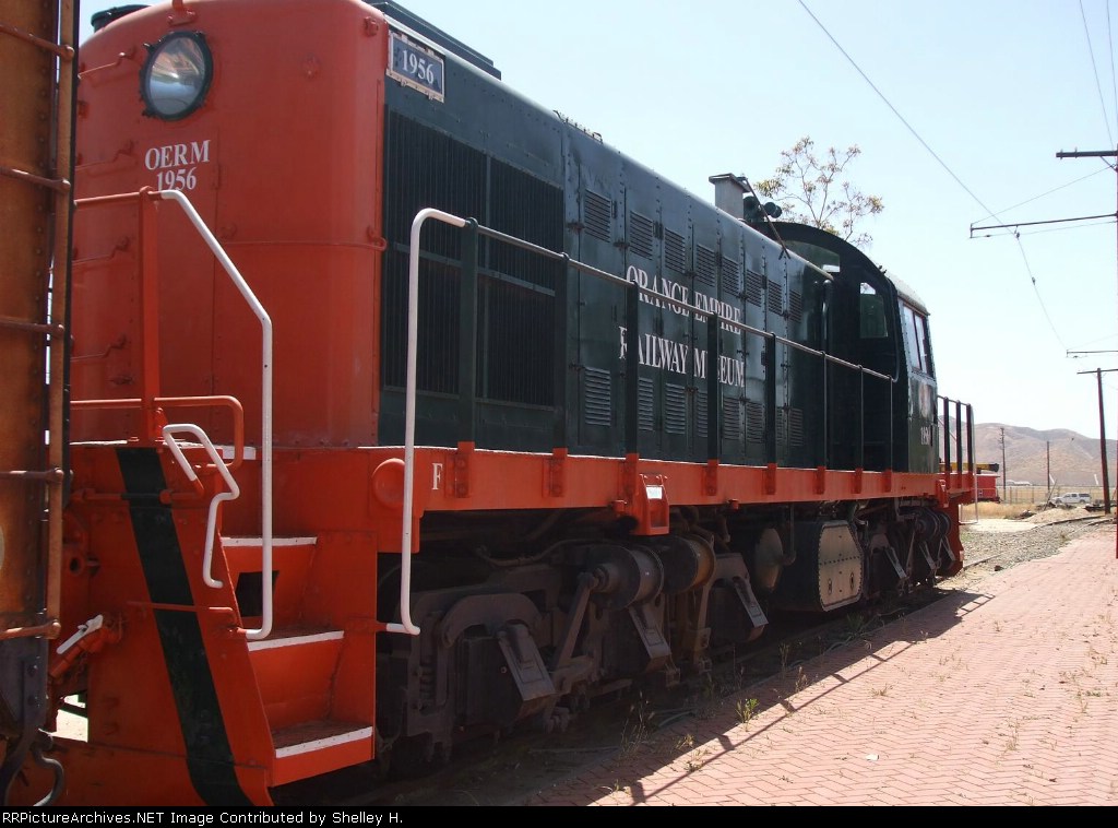 1956 looking good in its paint